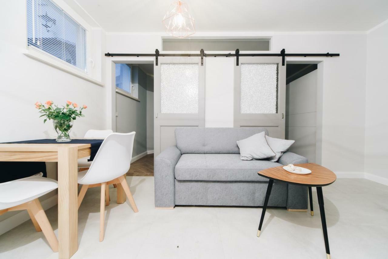 M6 Main Square Stylish One Bedroom クラクフ エクステリア 写真